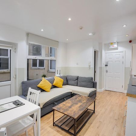 2 Bedroom Apartment For Up To 6 Nr Centre Cardiff Kültér fotó