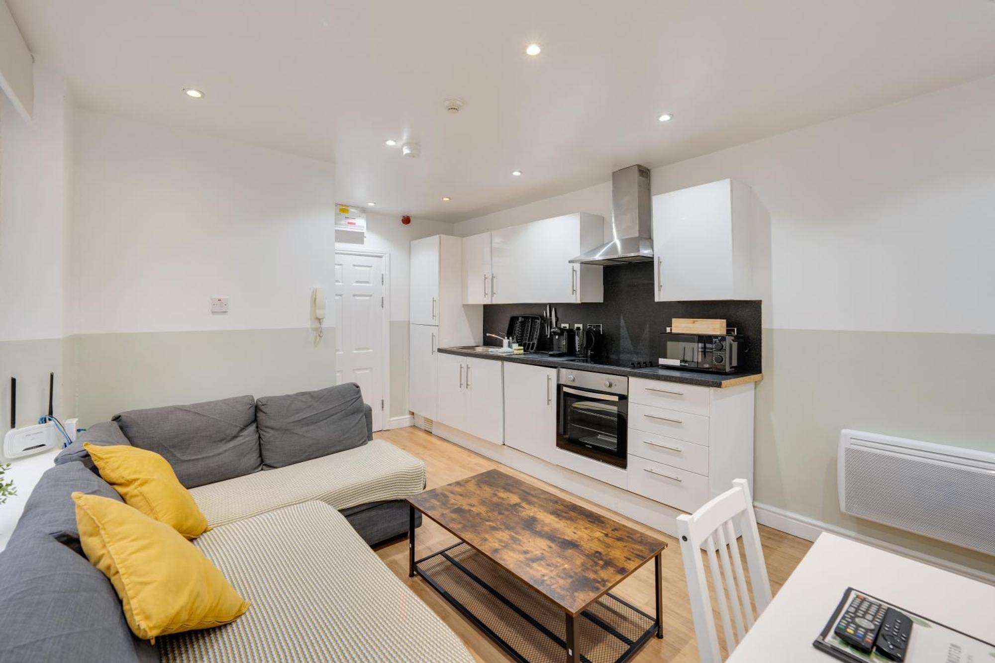2 Bedroom Apartment For Up To 6 Nr Centre Cardiff Kültér fotó