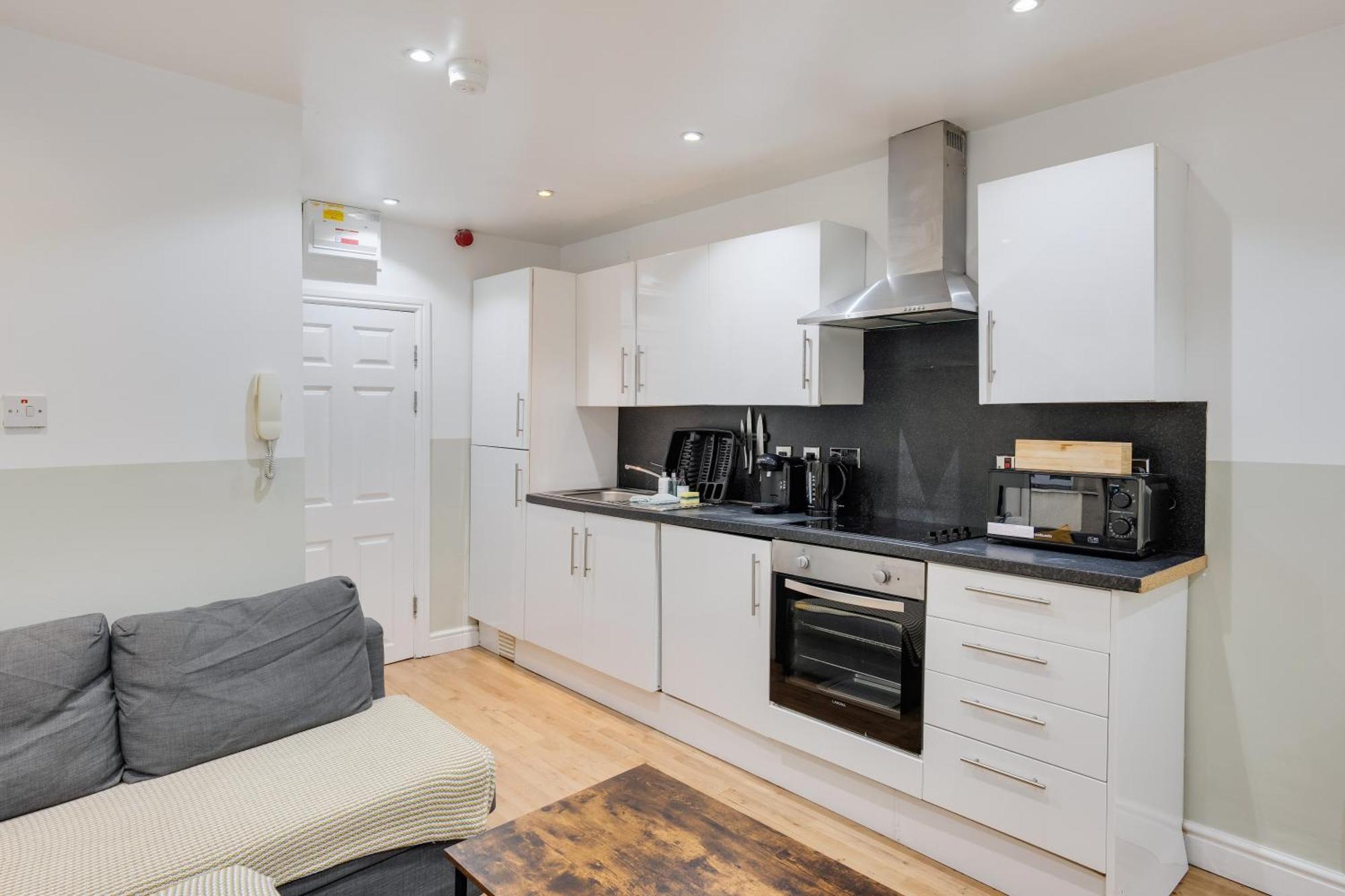 2 Bedroom Apartment For Up To 6 Nr Centre Cardiff Kültér fotó